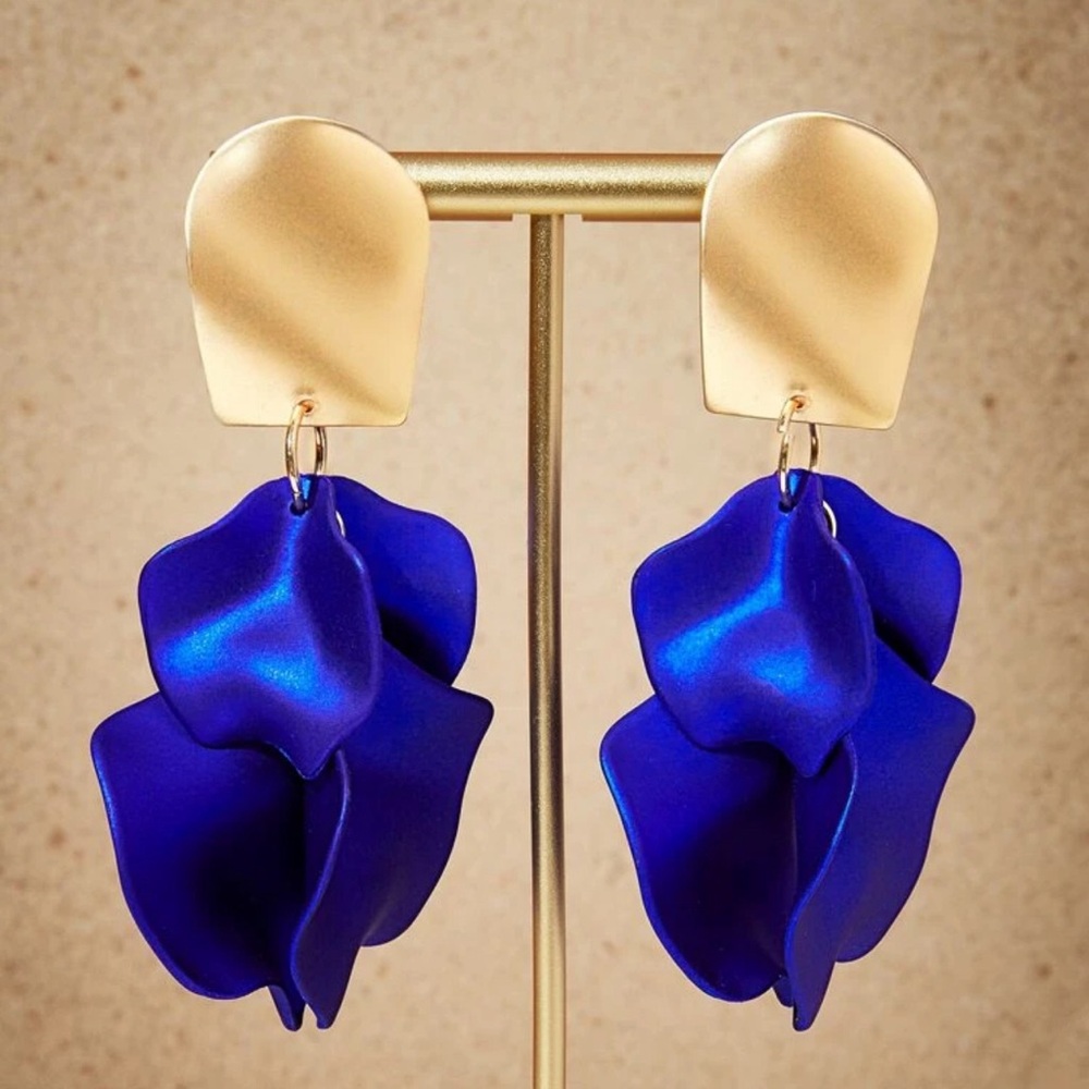 Royal Blue petal drop earrings.